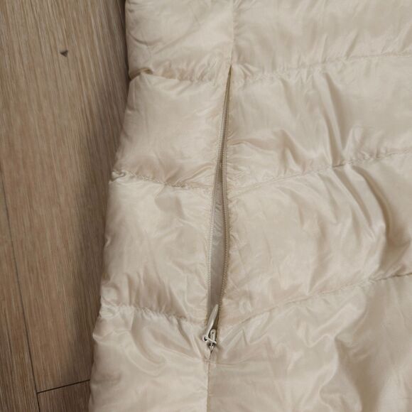 Uniqlo Ultra Light Down Hooded Jacket Womens Small White Packable Puffer Coat - Picture 4 of 13